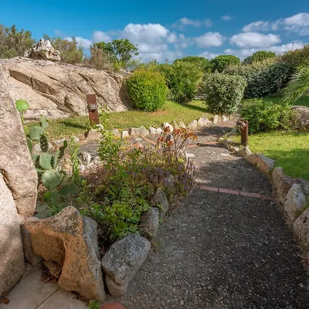 Tranquil Village 1 Bedroom B4p-premier Sleeps 4 Persons *