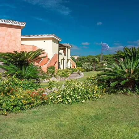Tranquil Village 1 Bedroom B4p-premier Sleeps 4 Persons Apartment