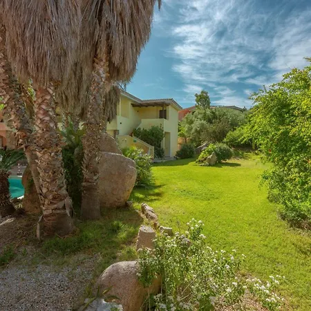 Tranquil Village 1 Bedroom B4p-premier Sleeps 4 Persons Apartment Palau